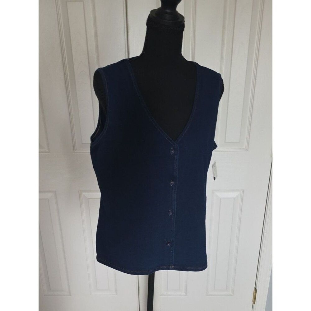 Cyrus Navy V-Neck Button-Front Tank